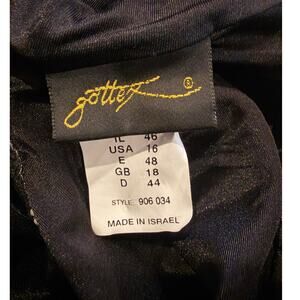 Gottex Black and White Size 16 One Piece Swim Suit Underwire